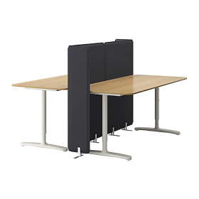 Höj och sänkbart bord, som detta från Ikea, kan göra underverk för din hållning.