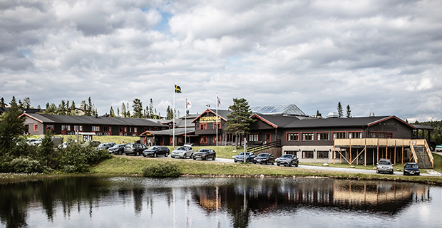 Storhogna högfjällshotell & Spa är beläget i Vemdalsfjällen, på gränsen till kalfjället 755 m ö h.
